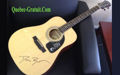 Guitare autographier par Dierks Bentley