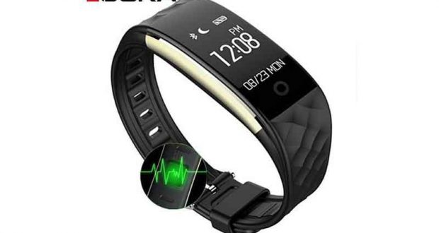 3 Tracker Wearable Fitness de 200$