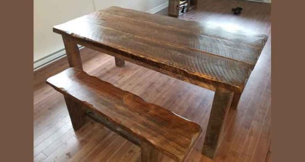 Table de cuisine de 30 x 60 pouces (450 $)